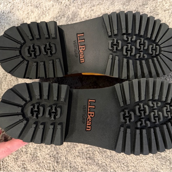 Women’s L.L. Bean Brown Suede Loafers - Picture 4 of 4